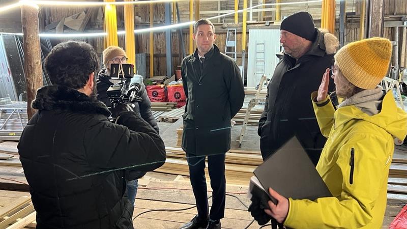 Huitfeltdbrygga innvendig. Restaureringsarbeider.